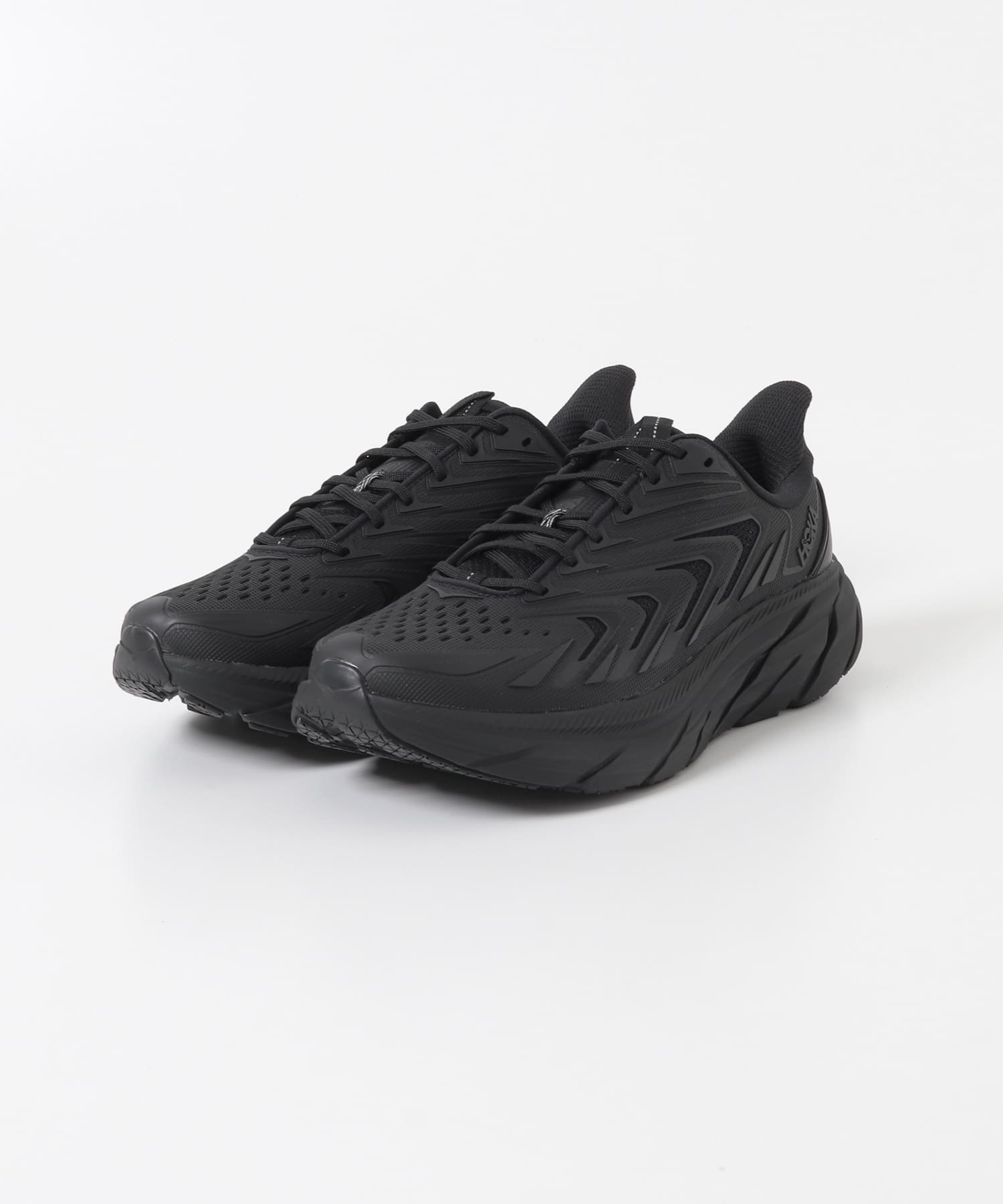 HOKA ONEONE　M CLIFTON UTL