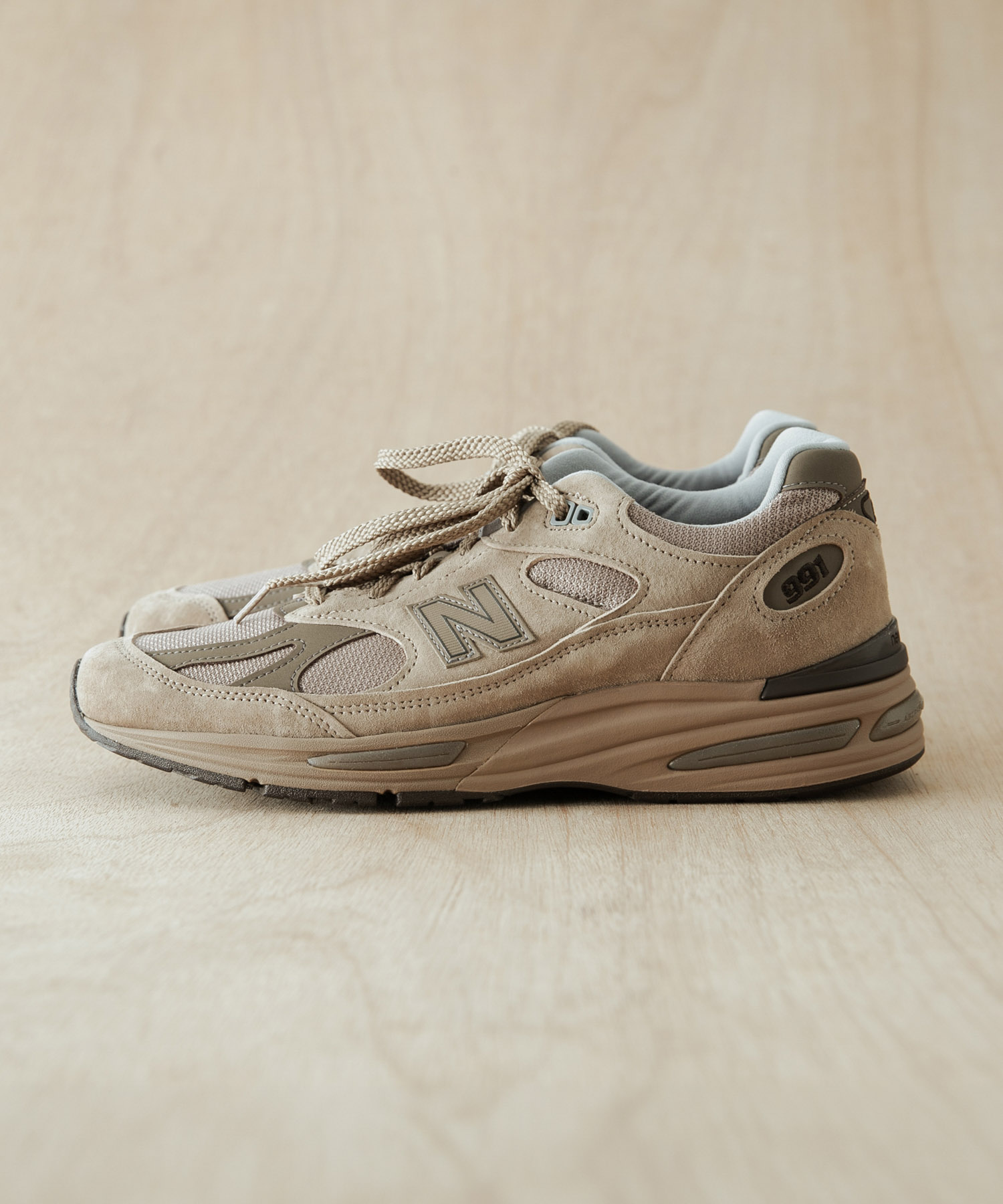 NEW BALANCE　Made in UK 991V2