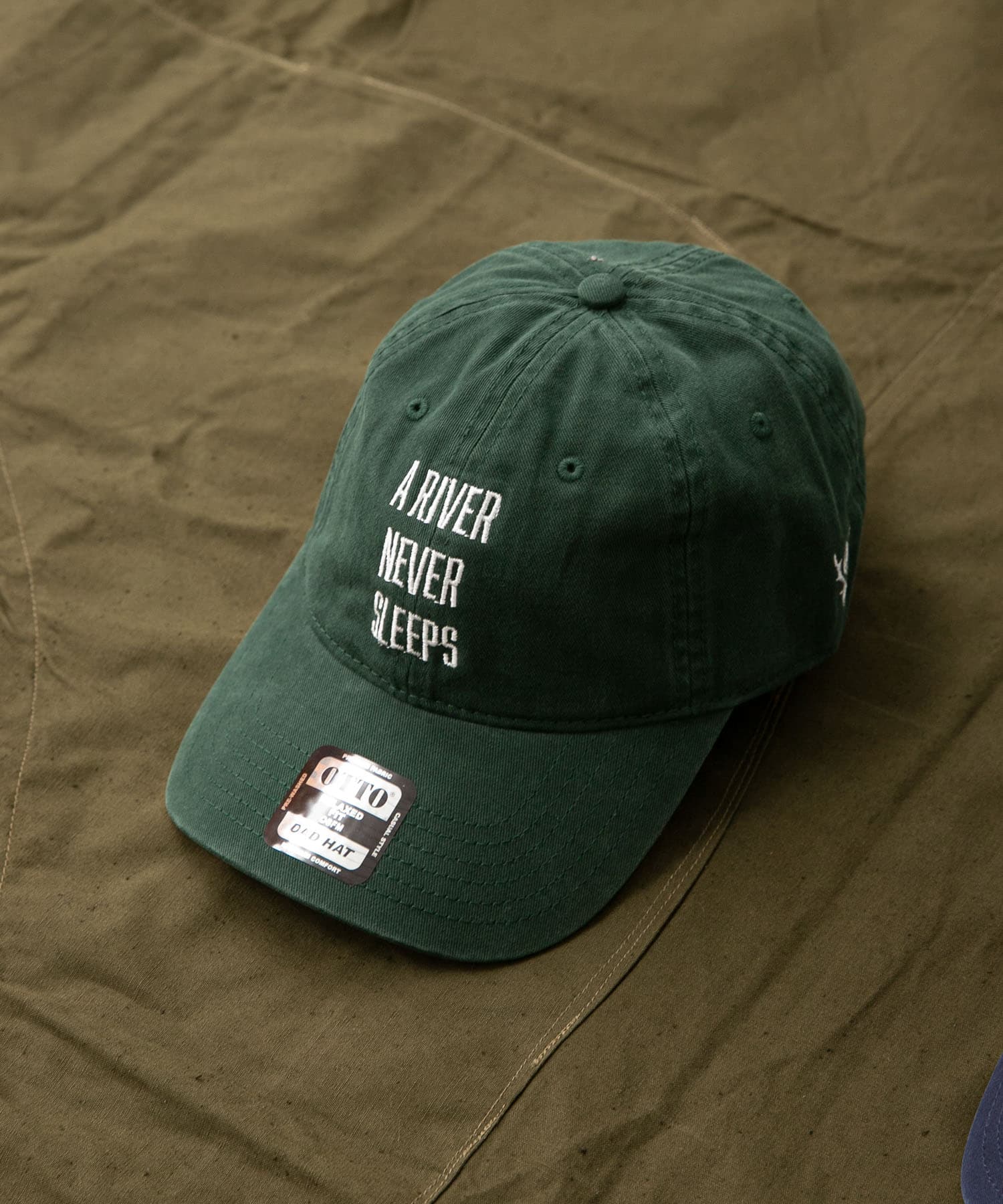South2 West8　STRAP BACK CAP-A RIVER NEVER SLEEP Green One