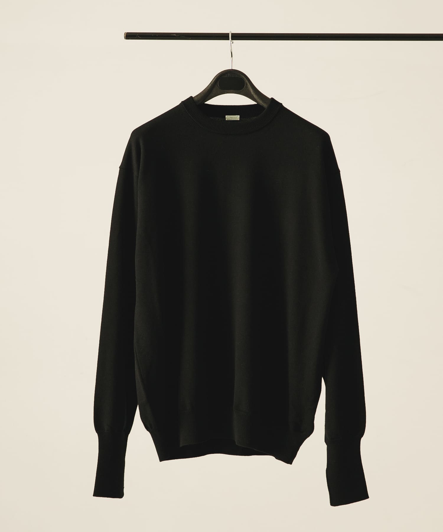 A PRESSE Wool Knit Crew Neck Sweater(2 CHARCOAL): トップス｜URBAN