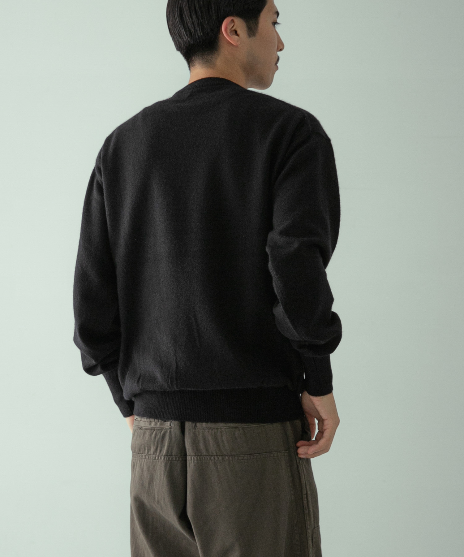 HERILL　GOLDENCASH PULLOVER