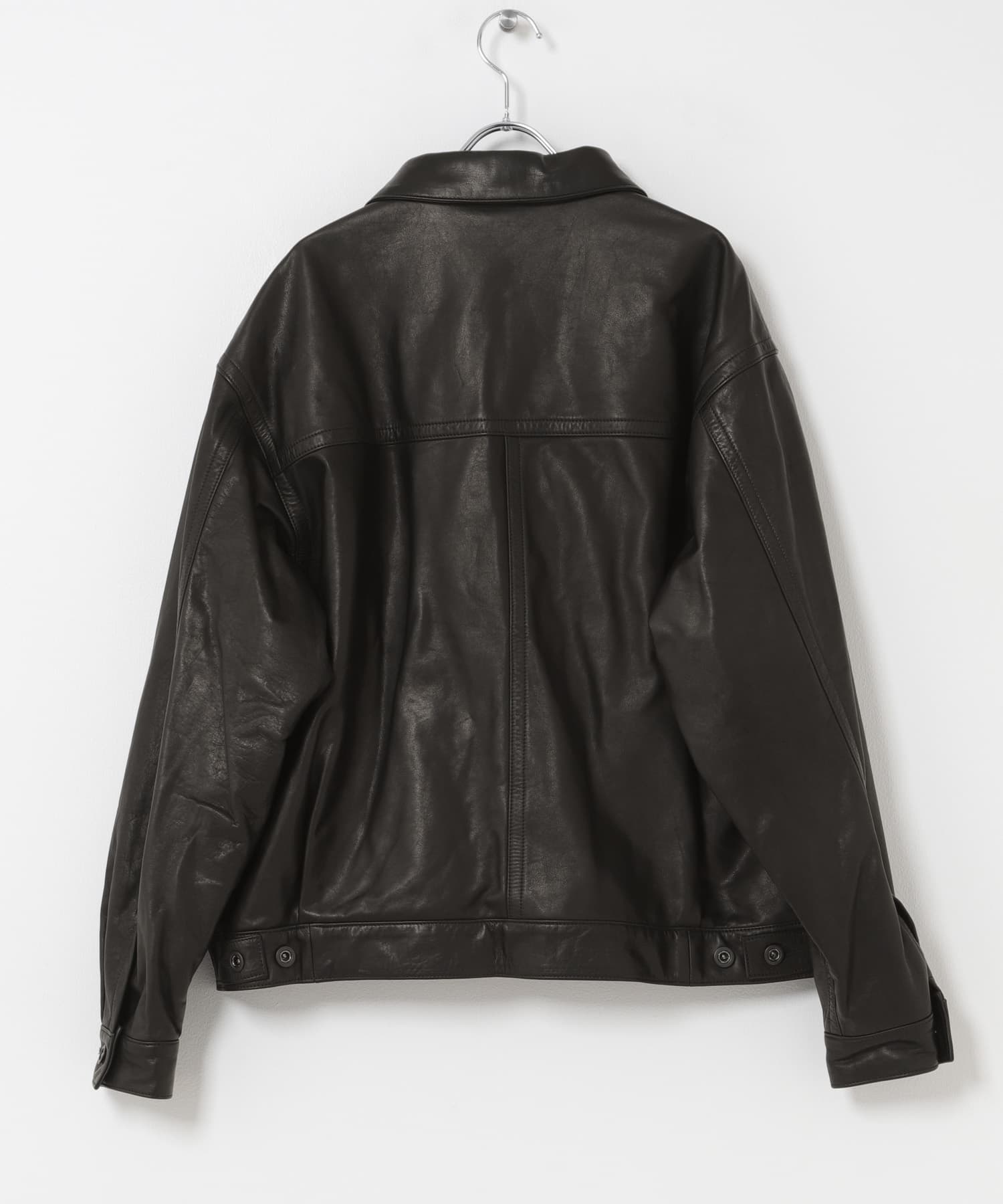BLACK LUXE