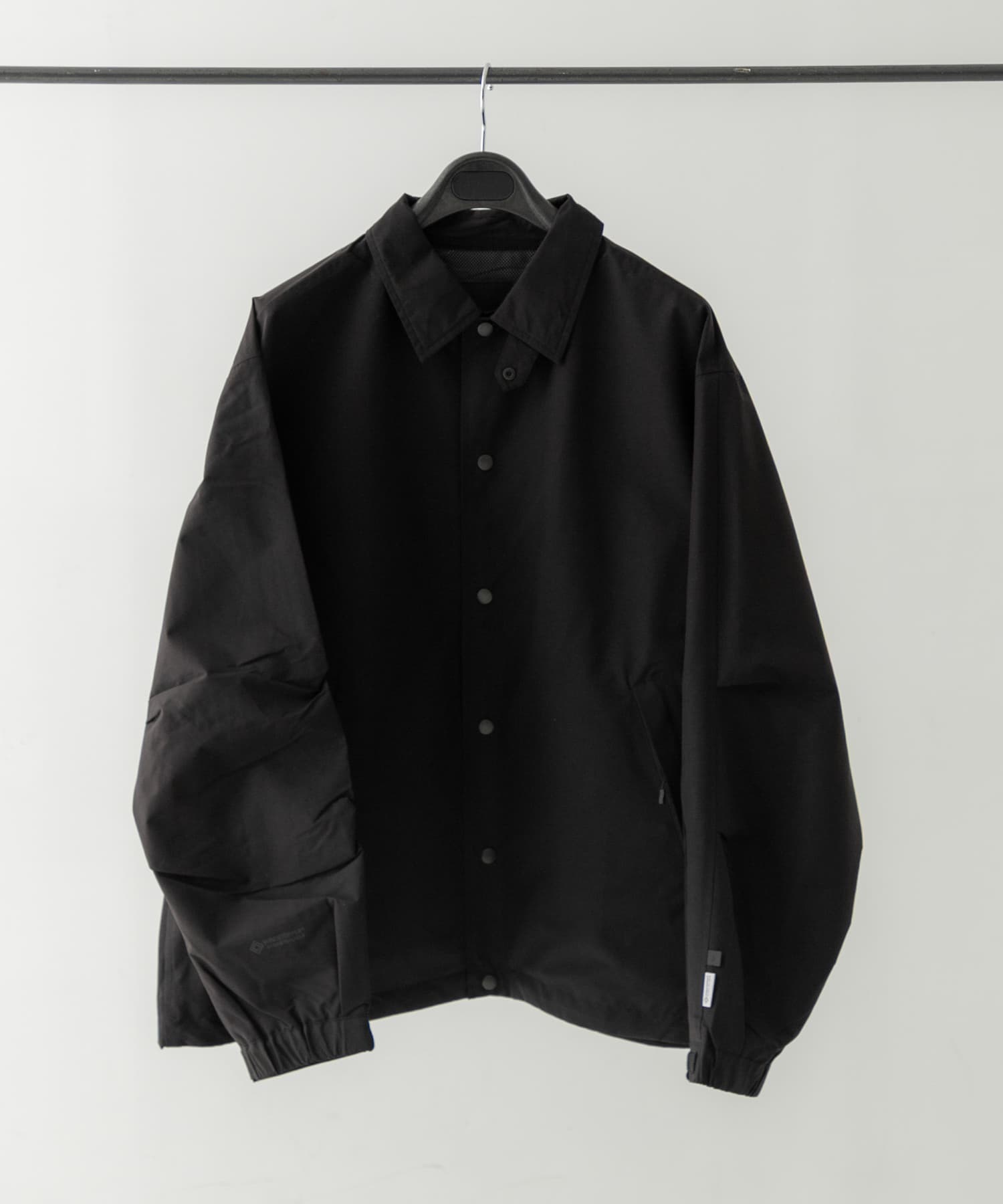 DAIWA PIER39　WINDSTOPPER HIKER COACH JACKET