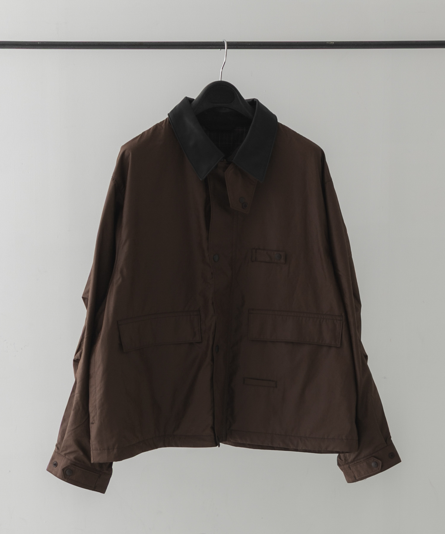 DAIWA PIER39　TECH BRITISH SHORT HUNTER JACKET D.BROWN M