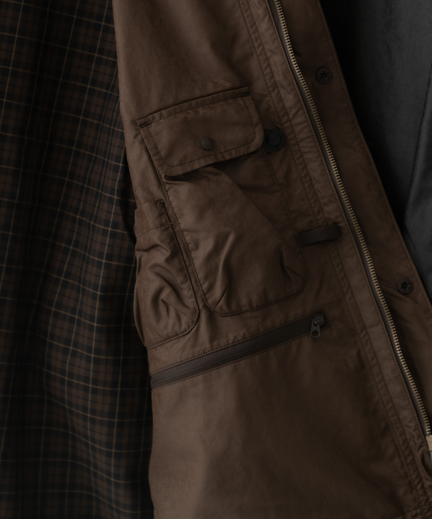 DAIWA PIER39　TECH BRITISH SHORT HUNTER JACKET D.BROWN M