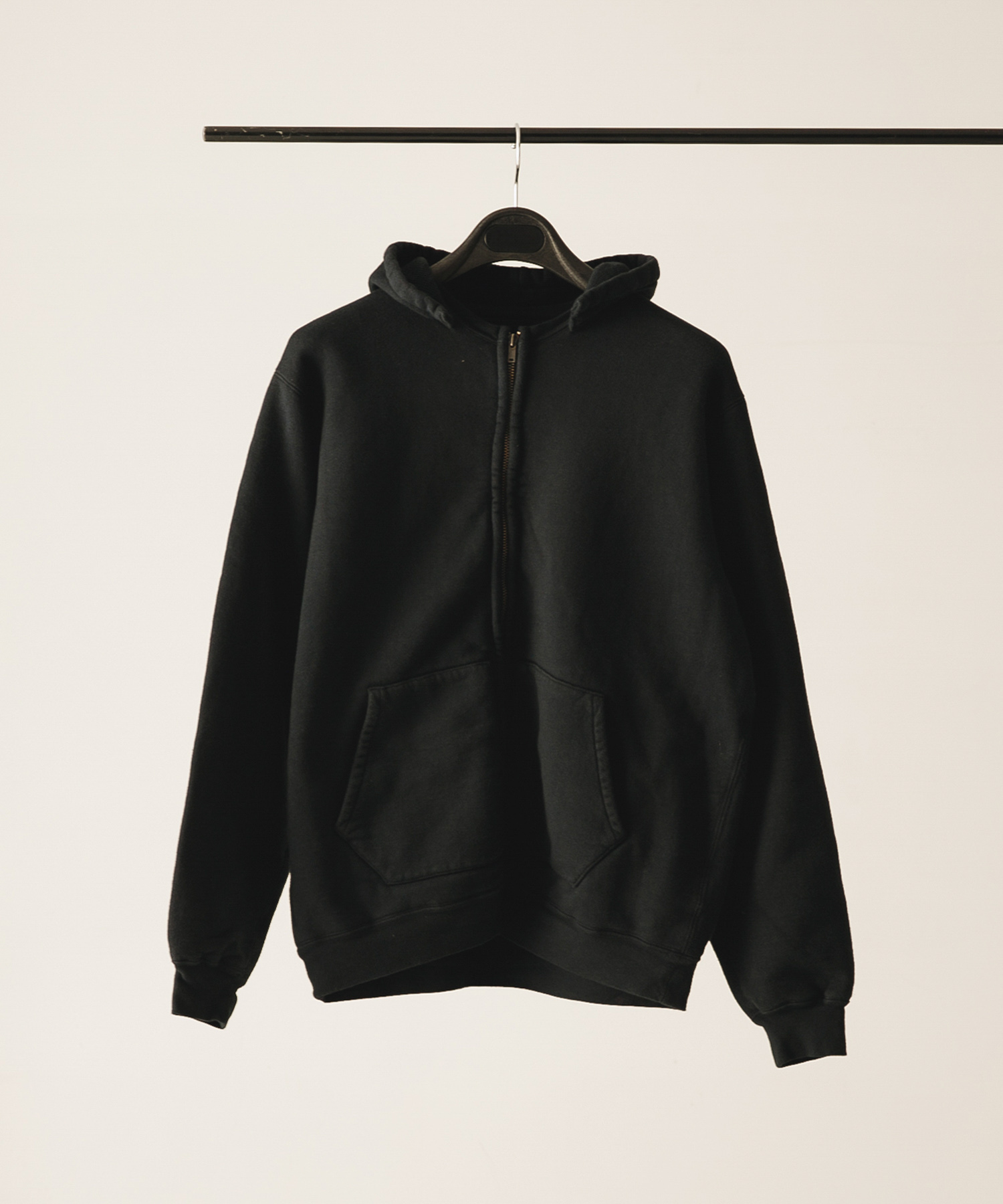 A PRESSE　Vintage Attached Hood Zip Parka