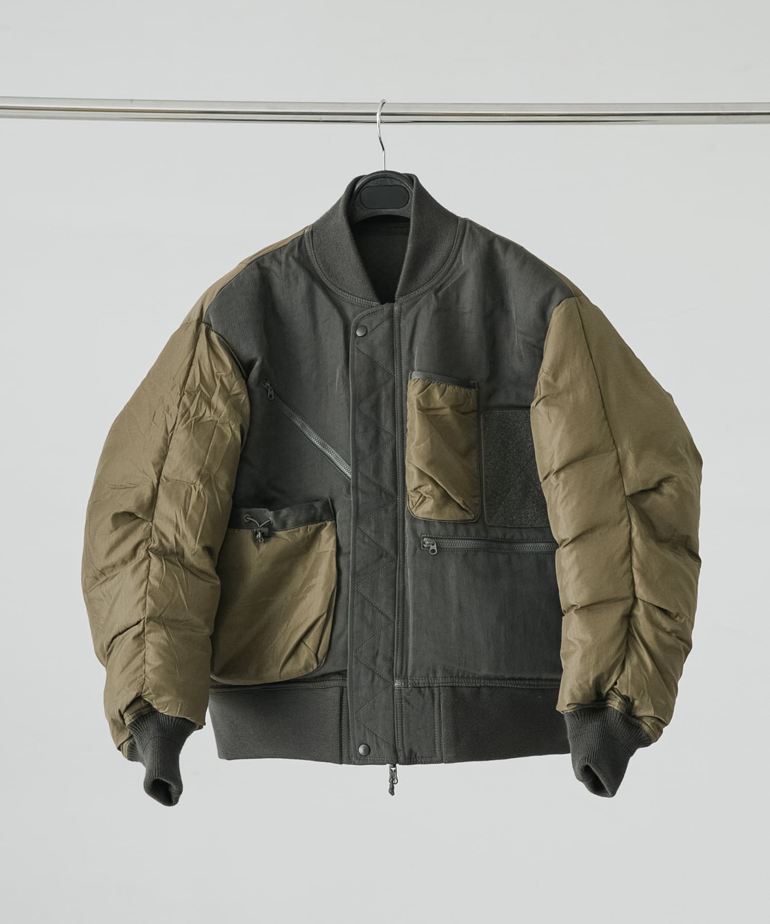 DAIWA PIER39　Ws TECH REVERSIBLE MA-1 DOWN JACKET