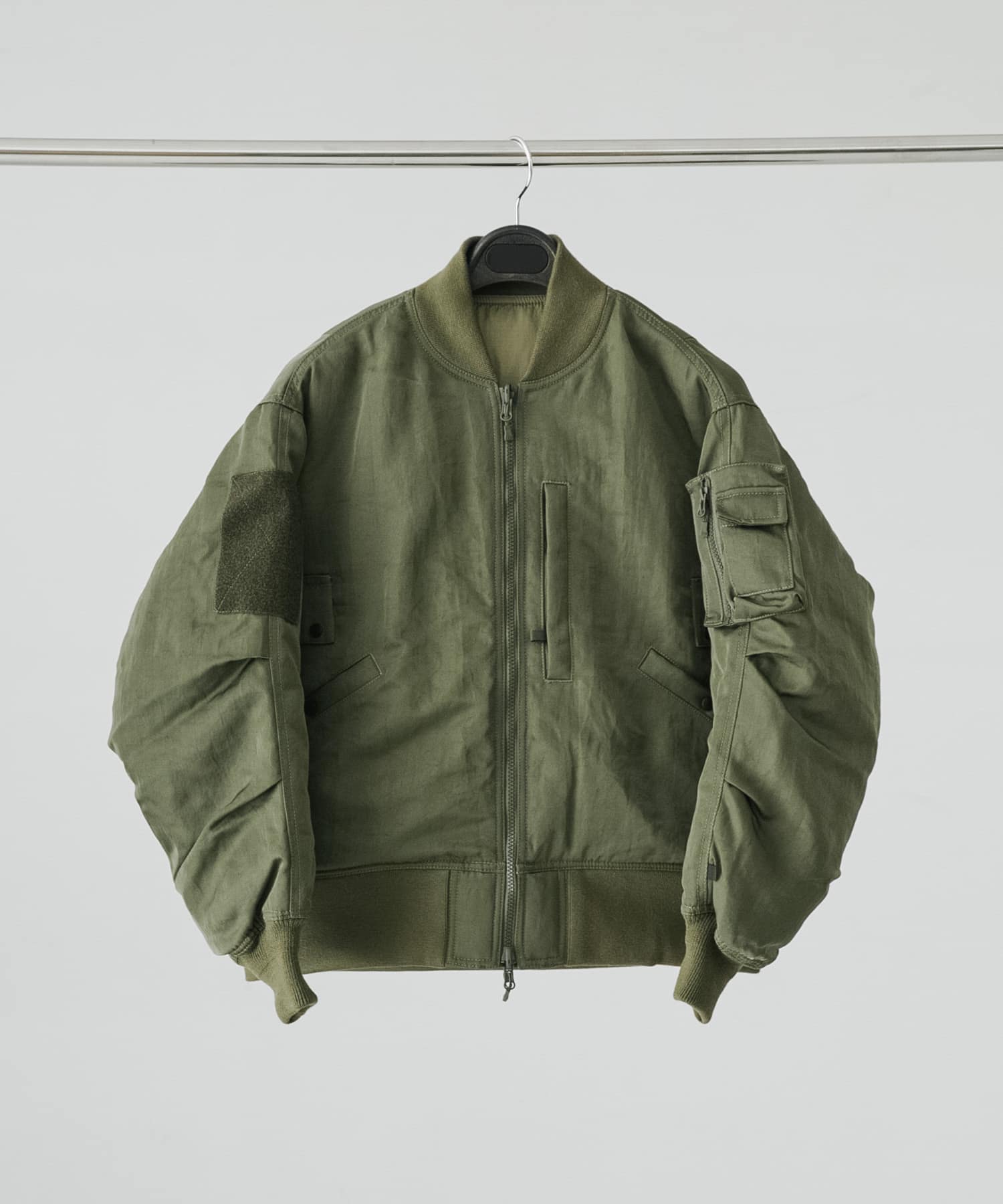 DAIWA PIER39　Ws TECH REVERSIBLE MA-1 DOWN JACKET D.OxLT.O Free