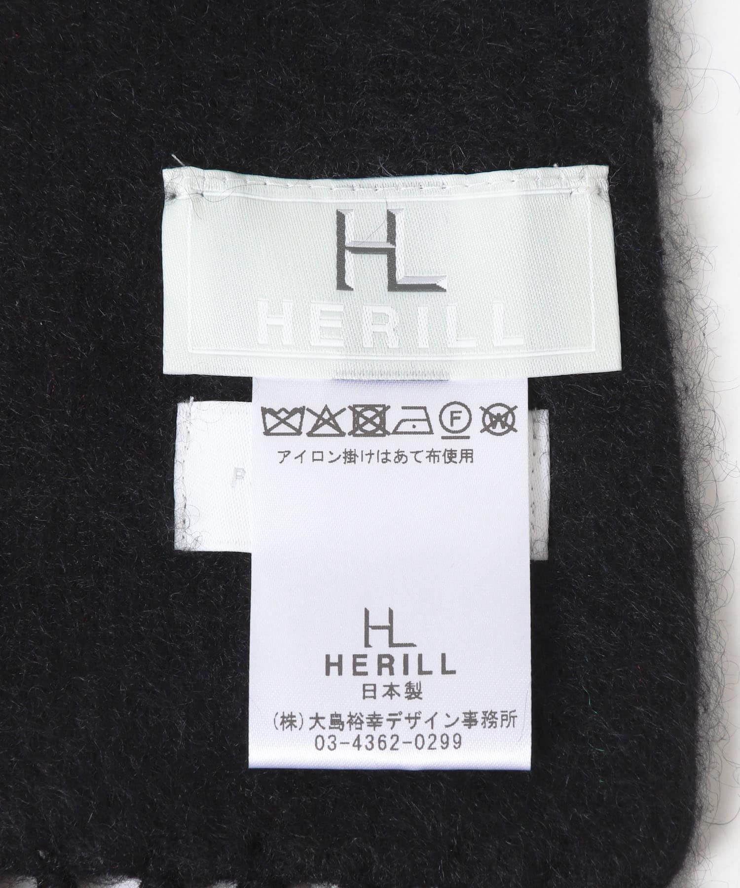 2/BLACK