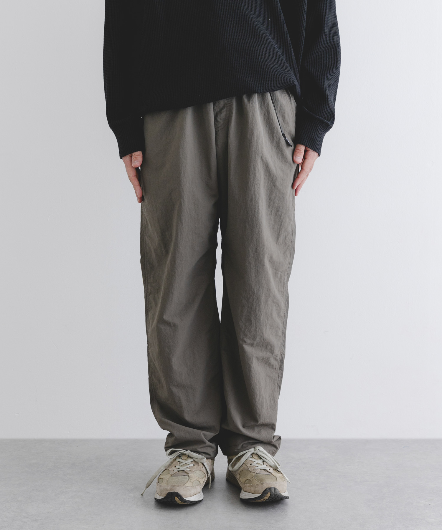 Gramicci / LOWERCASE　NYLON TRACK PANT