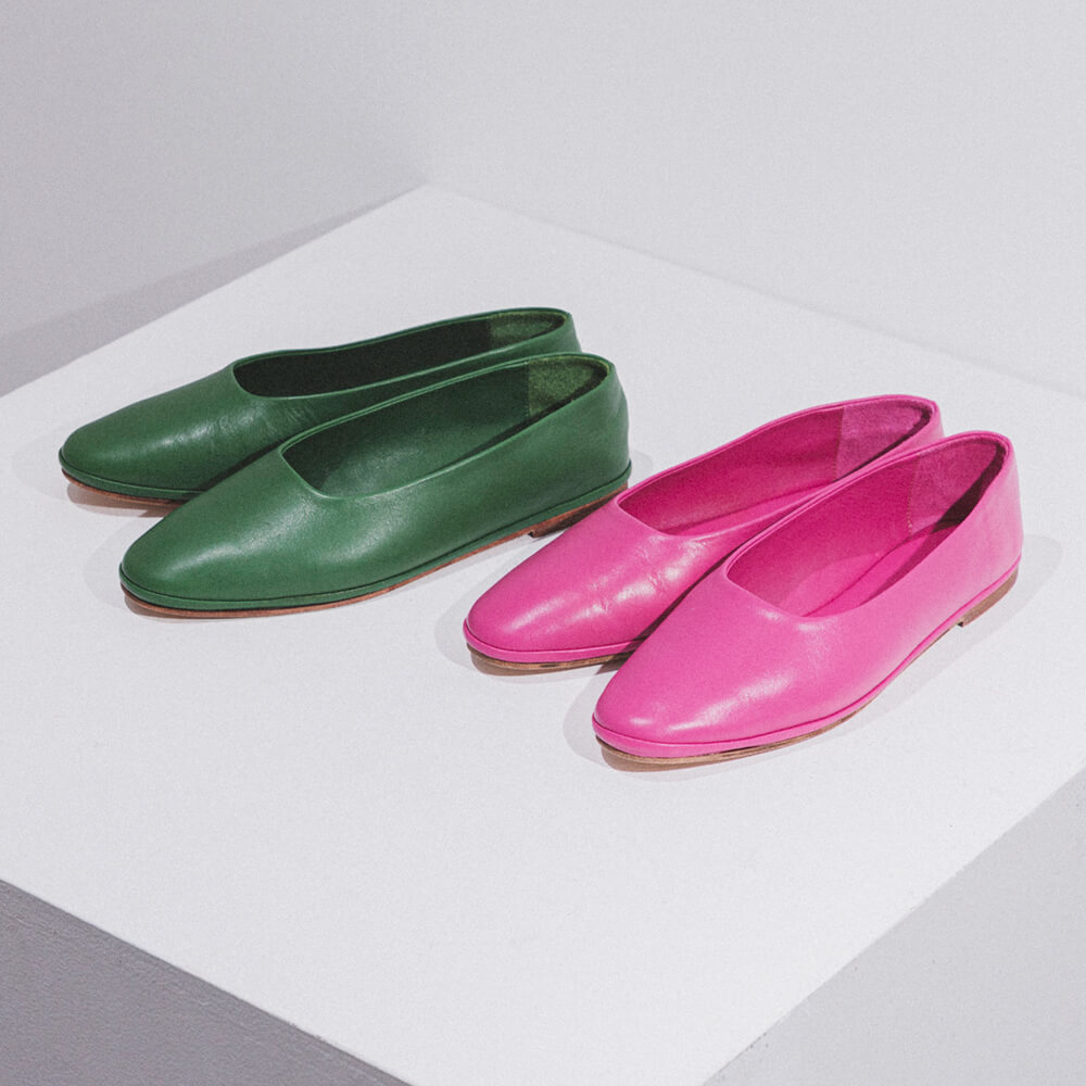 EXCLUSIVE flat shoes